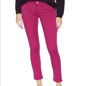 Levi's® Women's 535 Super Skinny Ankle & Bow Jeans